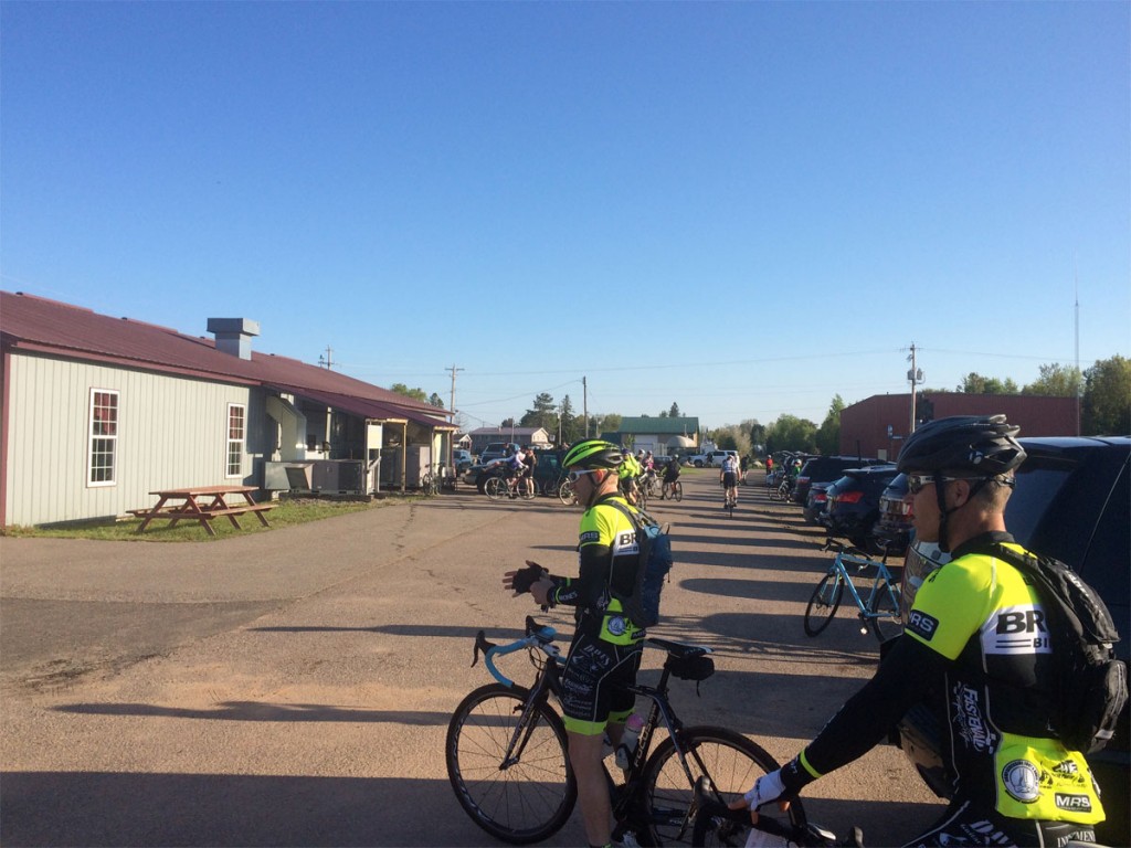 Starting out of the Bear 100 - Laona WI